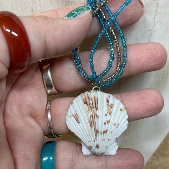 ARTISAN MADE Resin Dolphin Jumping in Natural Seashell Pendant on Necklace - Picture 3 of 5